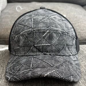 LULULEMON Athletica Black and White Geometric women’s Hat